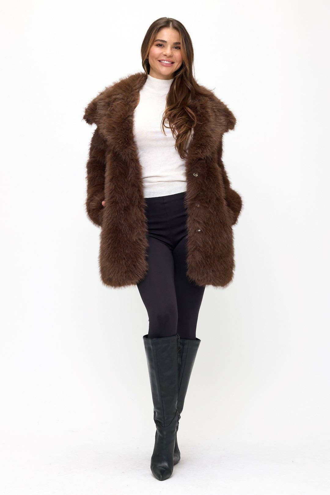 Luxe Cloud Oversized Faux Fur Coat