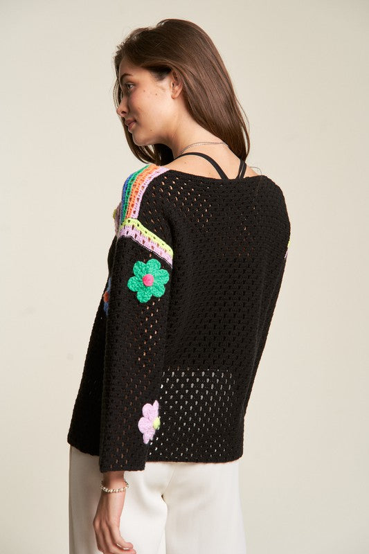CHROCHET FLOWER PATCHED SWEATER