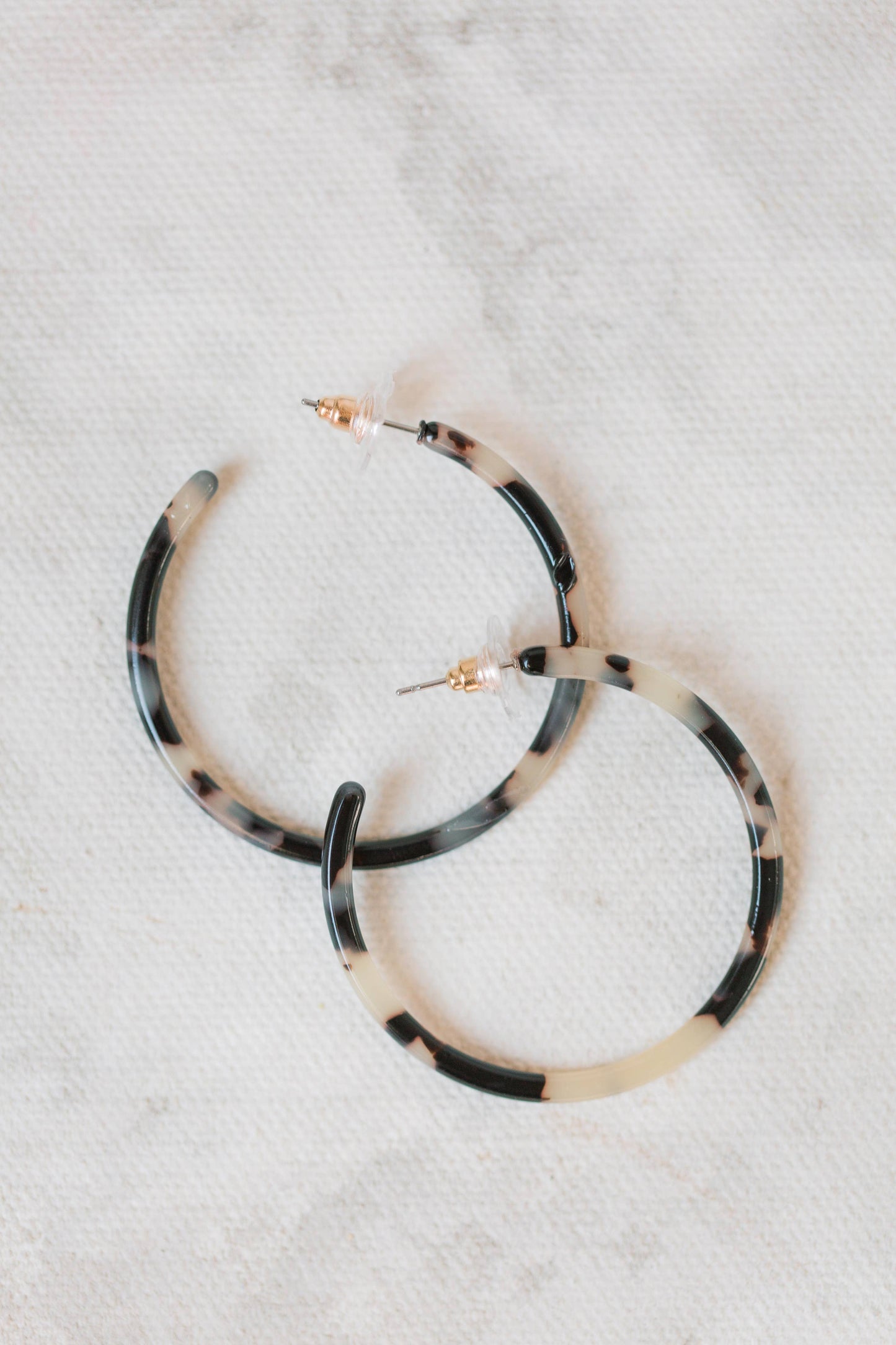 St Armands Designs of Sarasota - 1.25" Skinny Blonde Tortoise Hoop Earrings