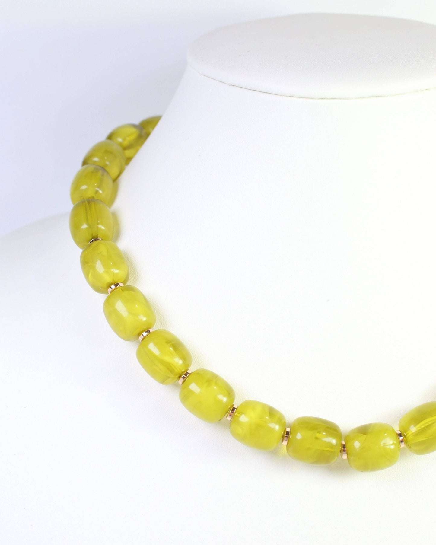Caroline Hill - Karsyn Beaded Magnetic Necklace Green
