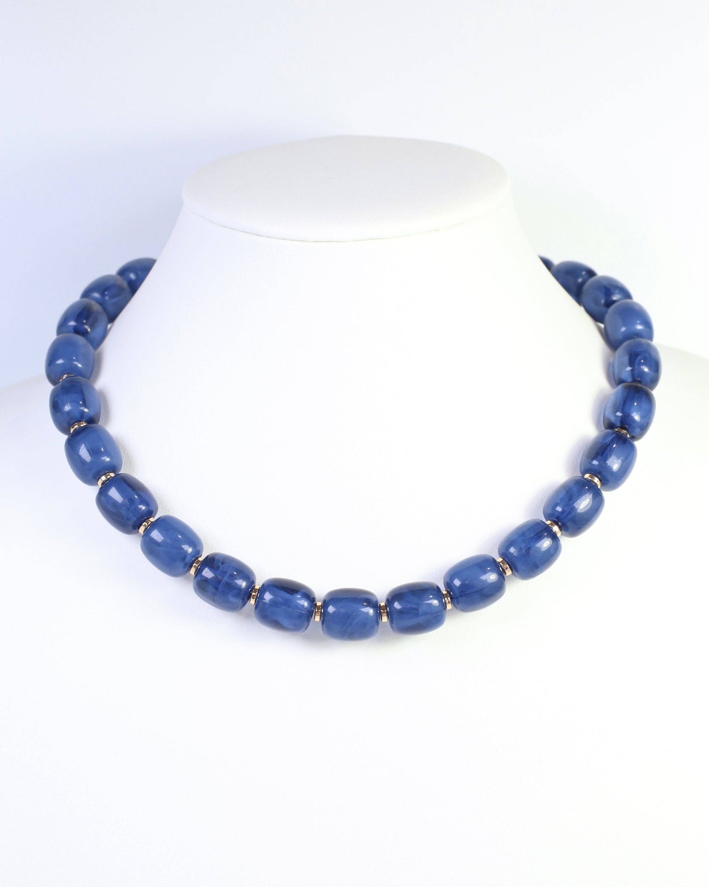 Caroline Hill - Karsyn Beaded Magnetic Necklace Navy
