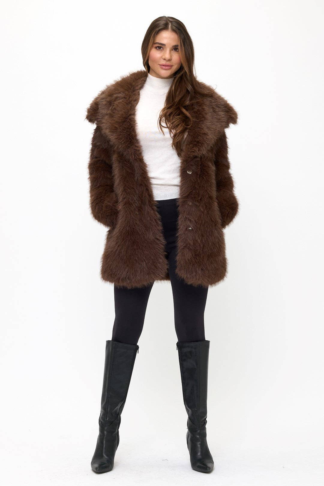 Luxe Cloud Oversized Faux Fur Coat
