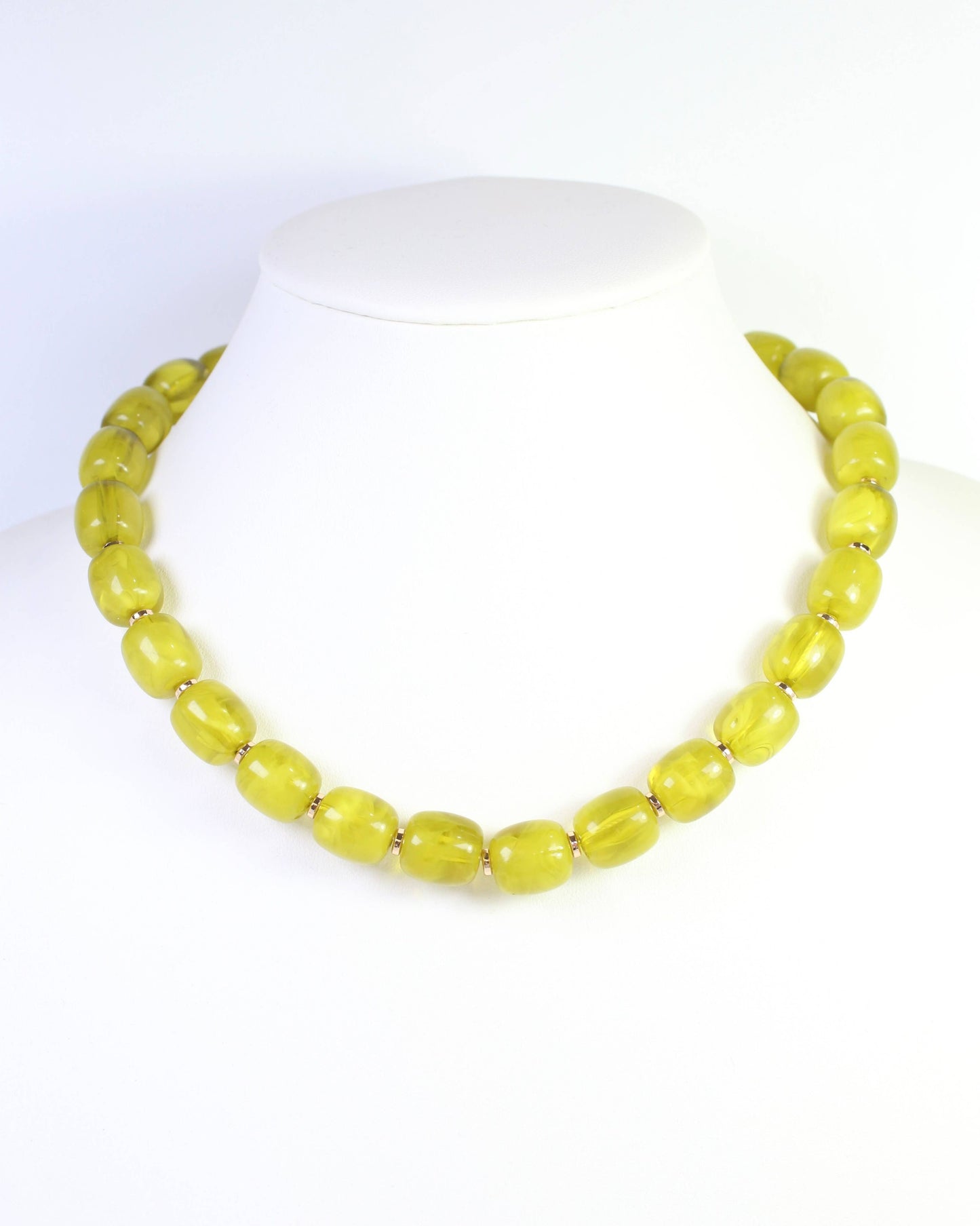 Caroline Hill - Karsyn Beaded Magnetic Necklace Green