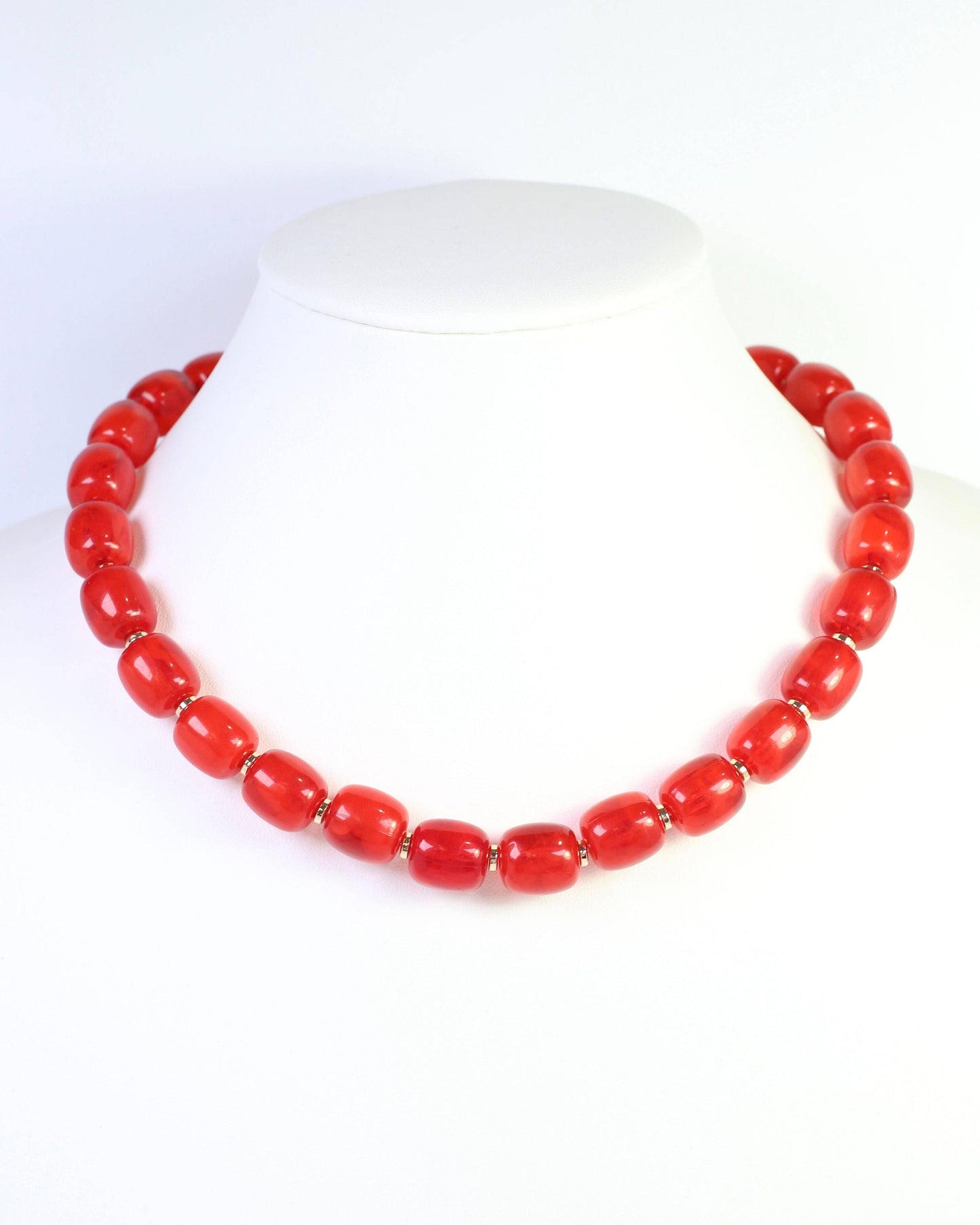 Caroline Hill - Karsyn Beaded Magnetic Necklace Red