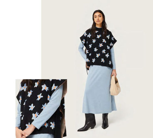 Calatea floral print jacquard knit vest black