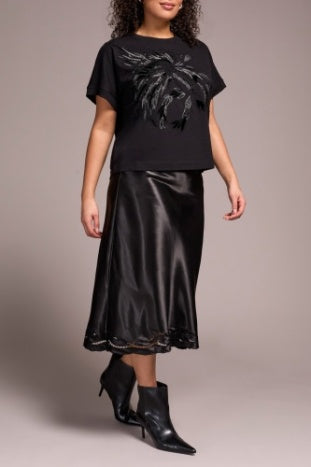 Onyx Crew Neck Embroidery Top
