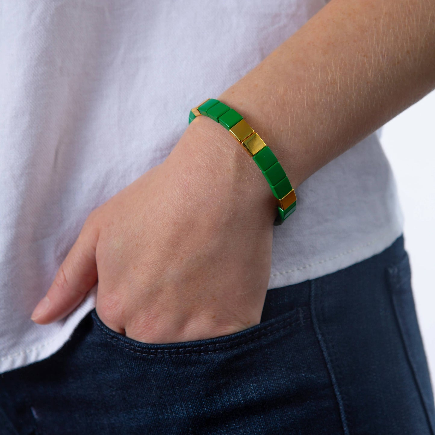 Caryn Lawn - Tile Bead Bracelet - Green/Gold
