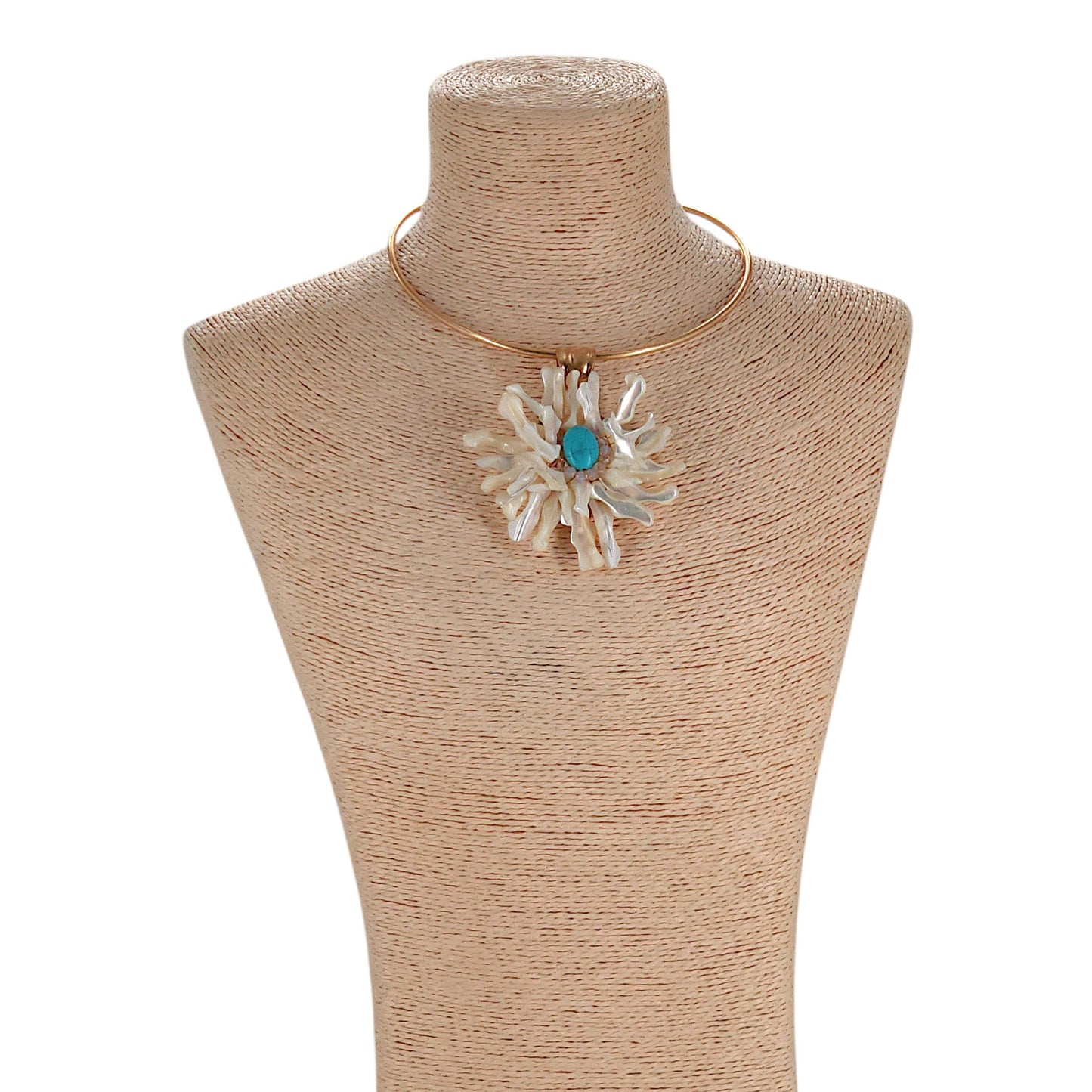 Chunky White Shell Flower Necklace